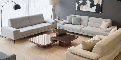 Modern ahşap ve cam detaylı 15 Orta Sehpa, açık renk koltuk takımları ile uyumlu. Bu estetik İnegöl mobilya modelleri yaşam alanınıza şıklık katıyor.