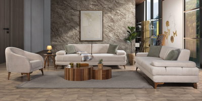 Modern bej Madrid Koltuk Takımı, ahşap detaylar ve yeşil kırlentlerle şık bir salon dekorasyonu sunuyor. Uygun İnegöl mobilya Fiyatları ile.