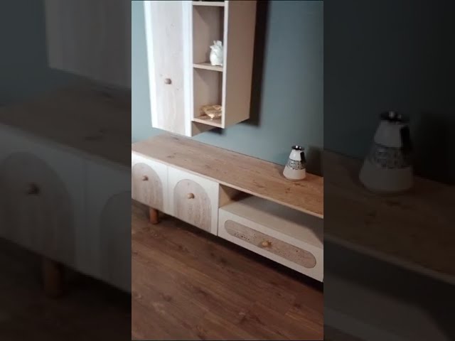 Royal TV Unit