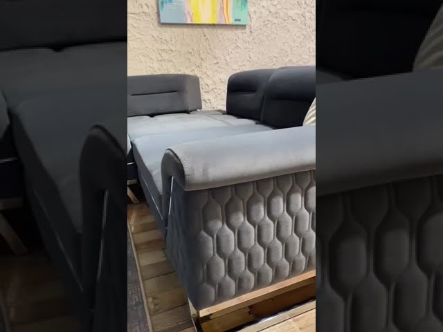 Artoo Sofa Set