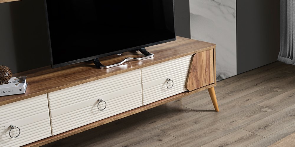 Tesla Tv Ünitesi-2030-2
