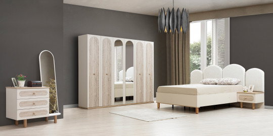 Minimalist ve modern çizgilerle tasarlanmış Royal Yatak Odası Takımı, aynalı gardırop ve şifonyer ile İnegöl mobilya modelleri arasında öne çıkıyor.