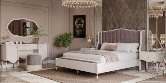 Monaco Luxury Yatak Odası Takımı, krem rengi yatak, başlığı kadife kaplı, şık makyaj masası ve komodinleriyle modern bir İnegöl mobilyası koleksiyonudur.