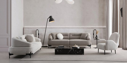 Modern çizgili Rodos Koltuk Takımı, gri ve bej tonlarında, siyah ayaklı kanepeler ve tekli koltuk ile salon dekorasyonu. Bursa mobilya kalitesi.