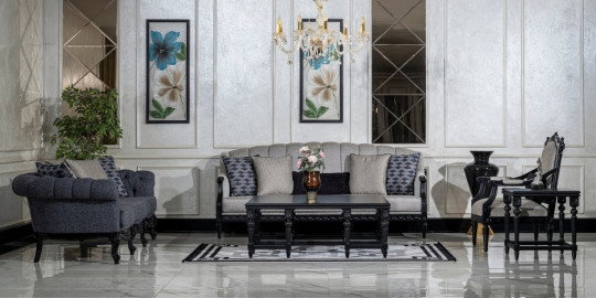 New Palace Koltuk Takımı ile zarafeti evinize taşıyın. Klasik siyah oyma ahşap detaylara sahip, koyu gri ve gümüş tonlarında inegol mobilya.
