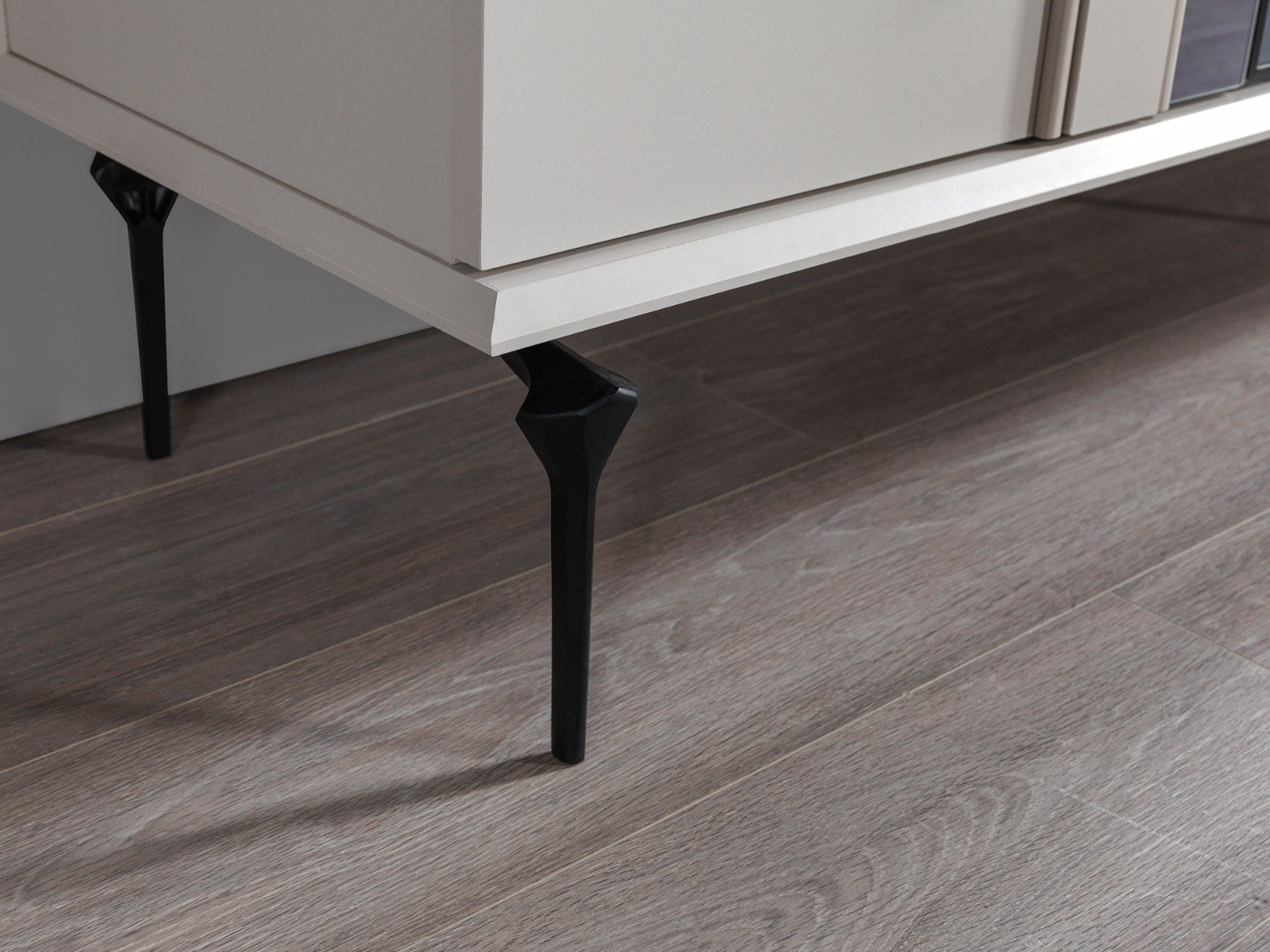 Lotus Yemek Odası Takımı