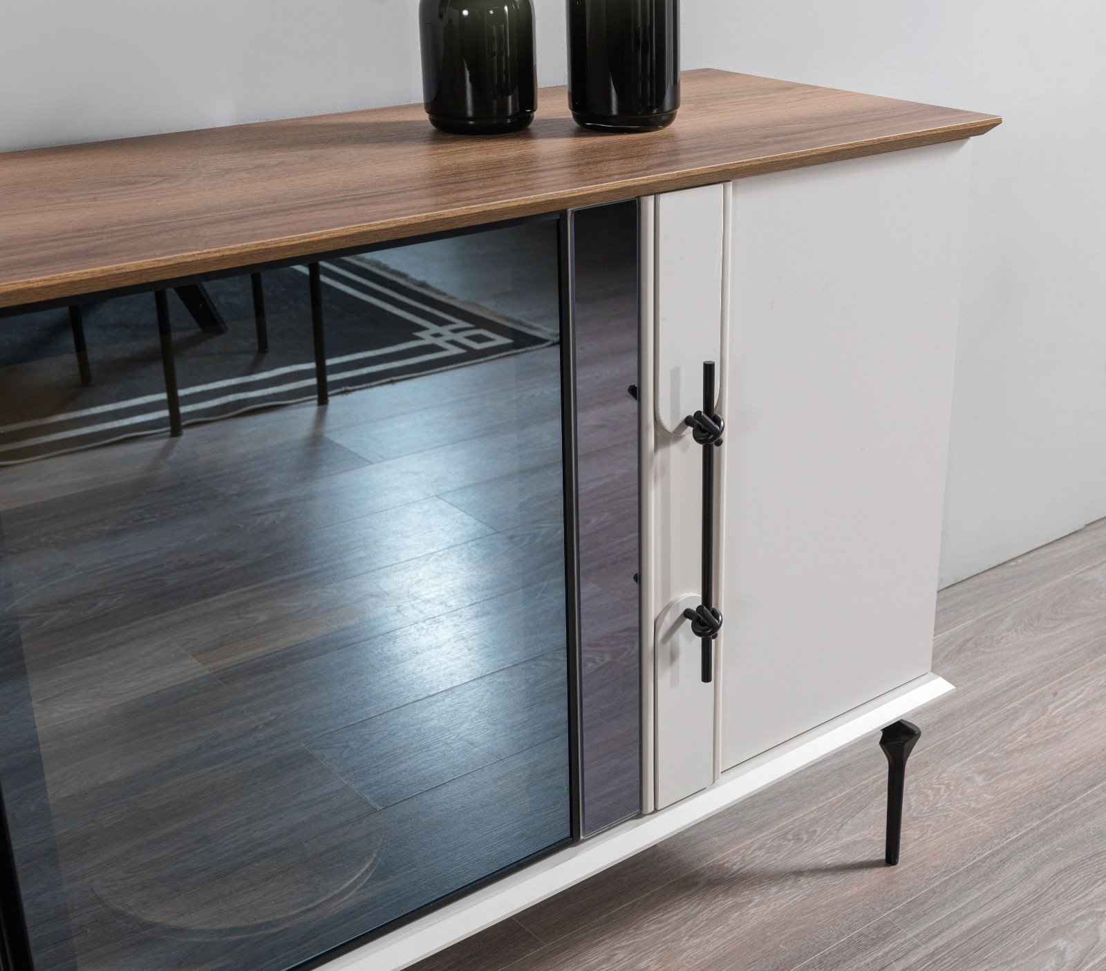 Lotus Yemek Odası Takımı