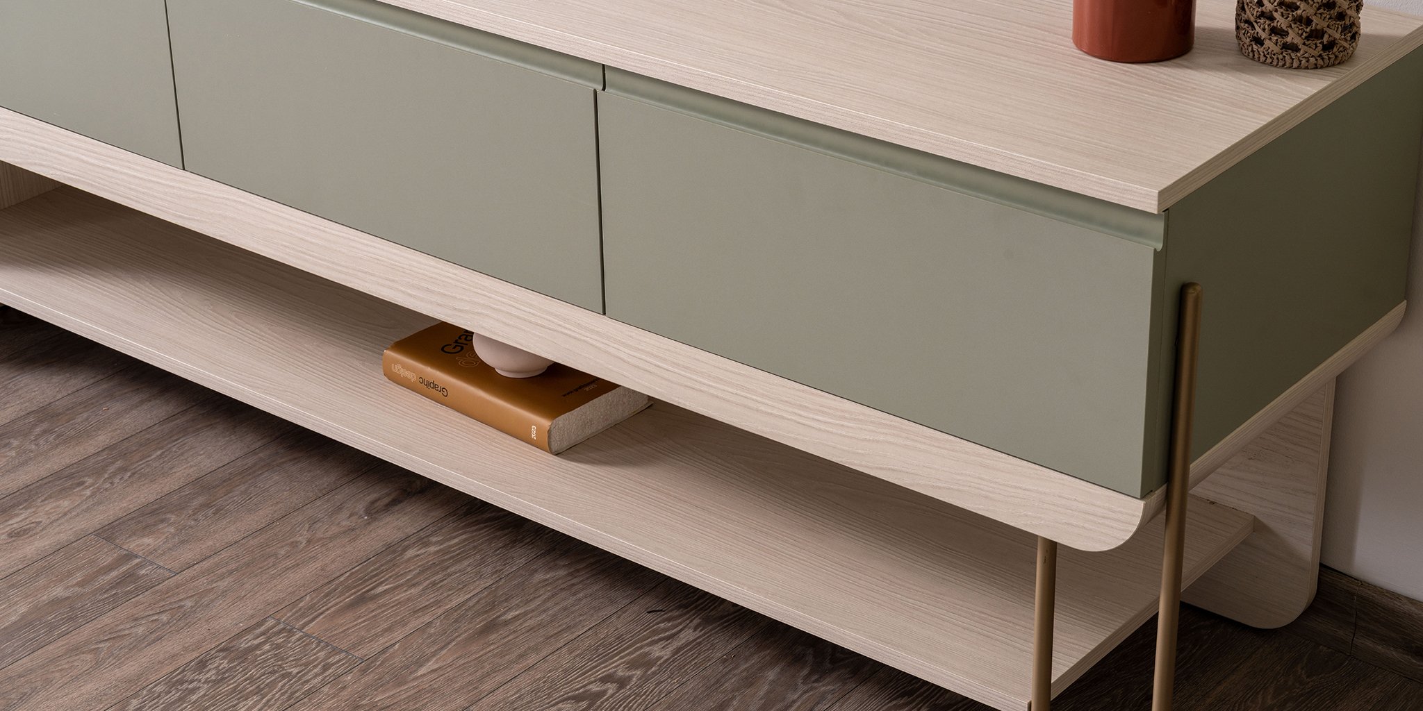 Charisma Tv Ünitesi