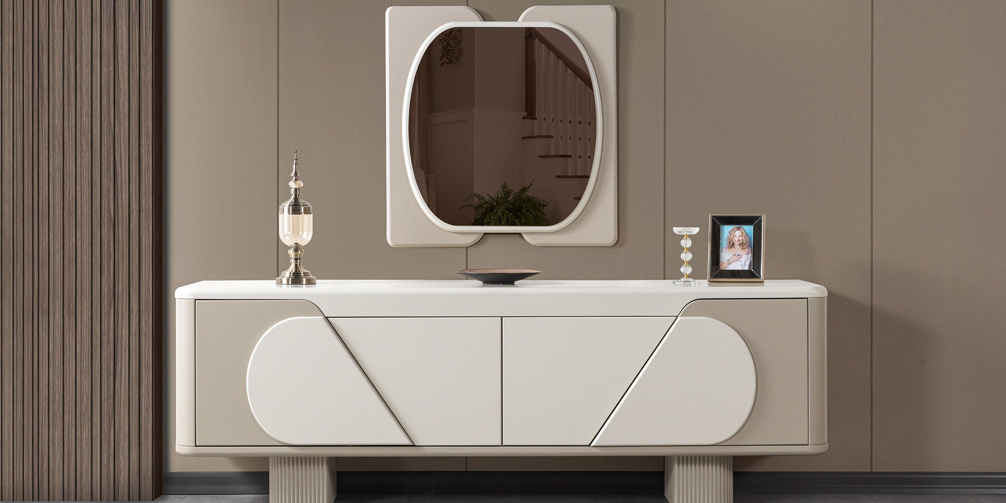 Piramit Yemek Odası Takımı