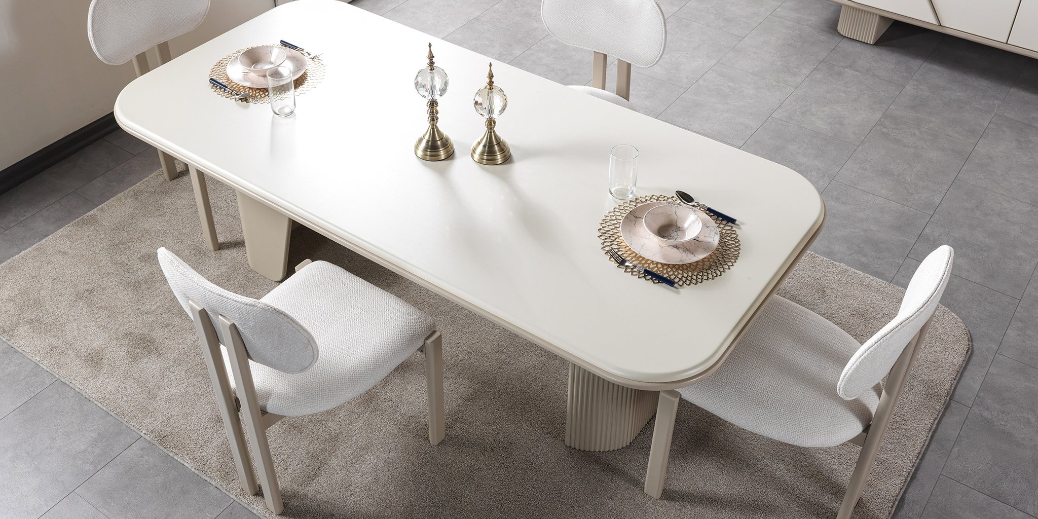 Piramit Yemek Odası Takımı