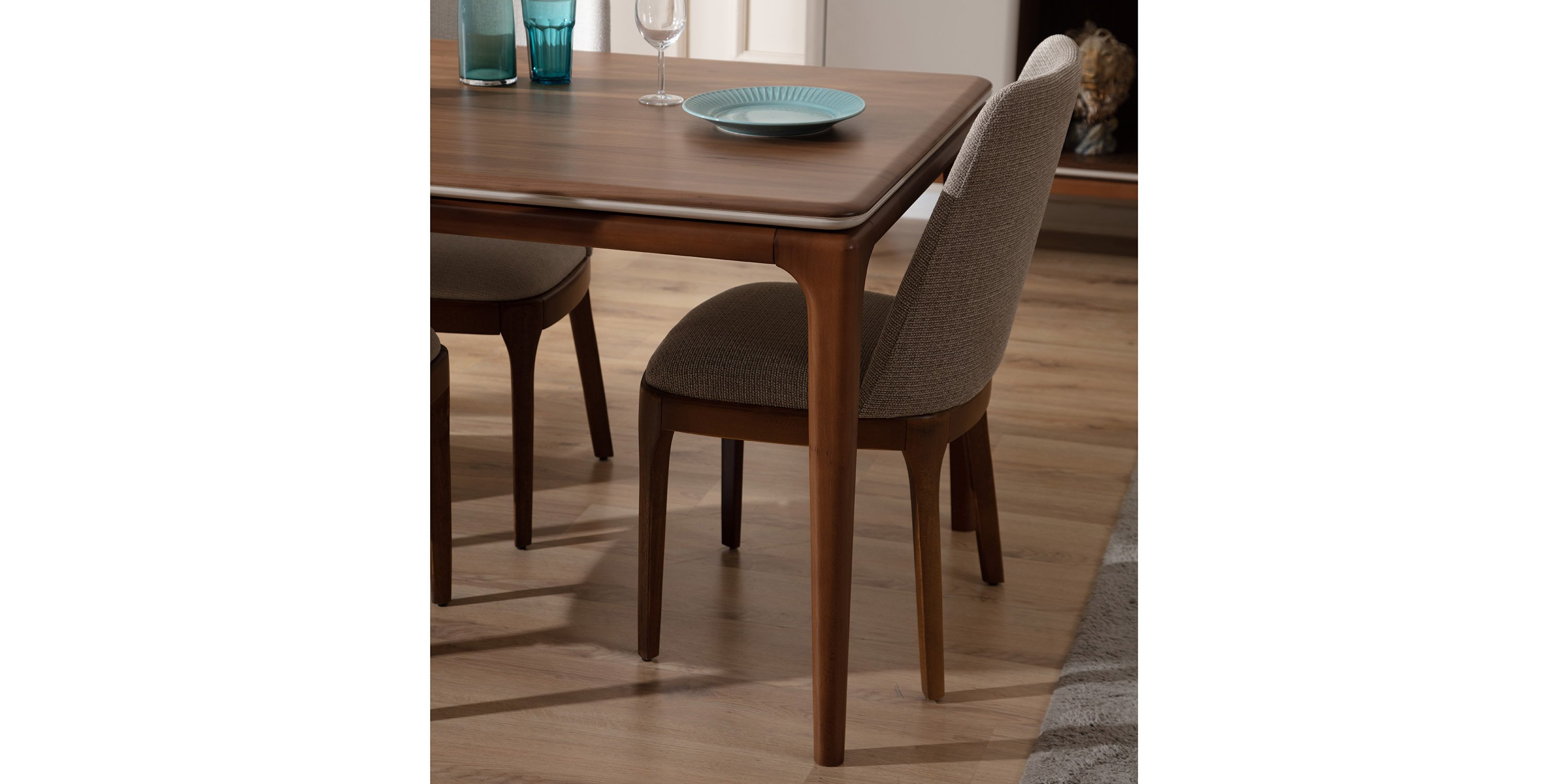 İnci Yemek Odası Takımı