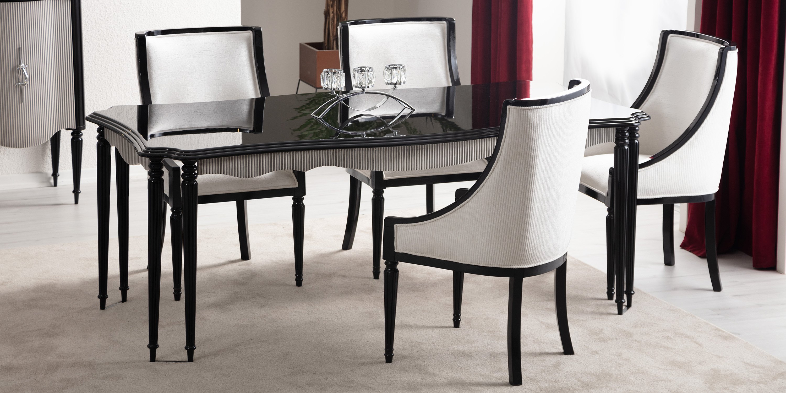 Maserati Yemek Odası Takımı