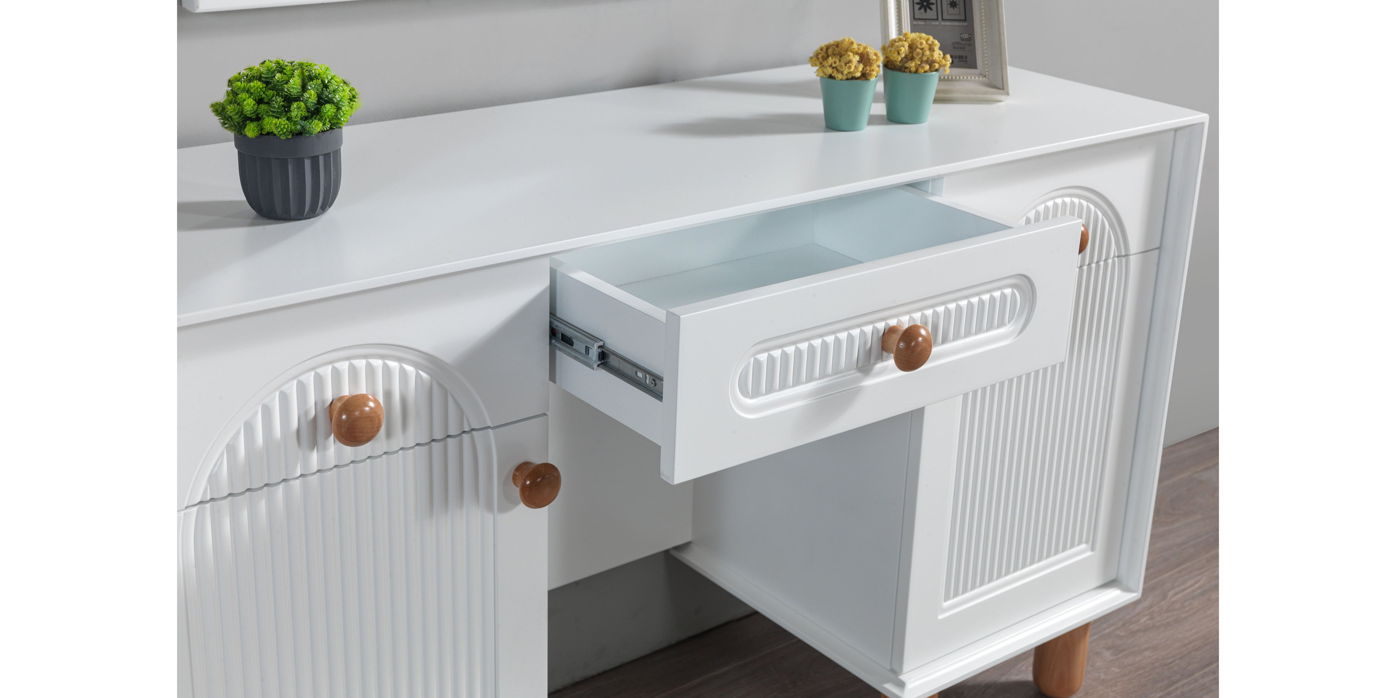 Zümrüt Yemek Odası Takımı