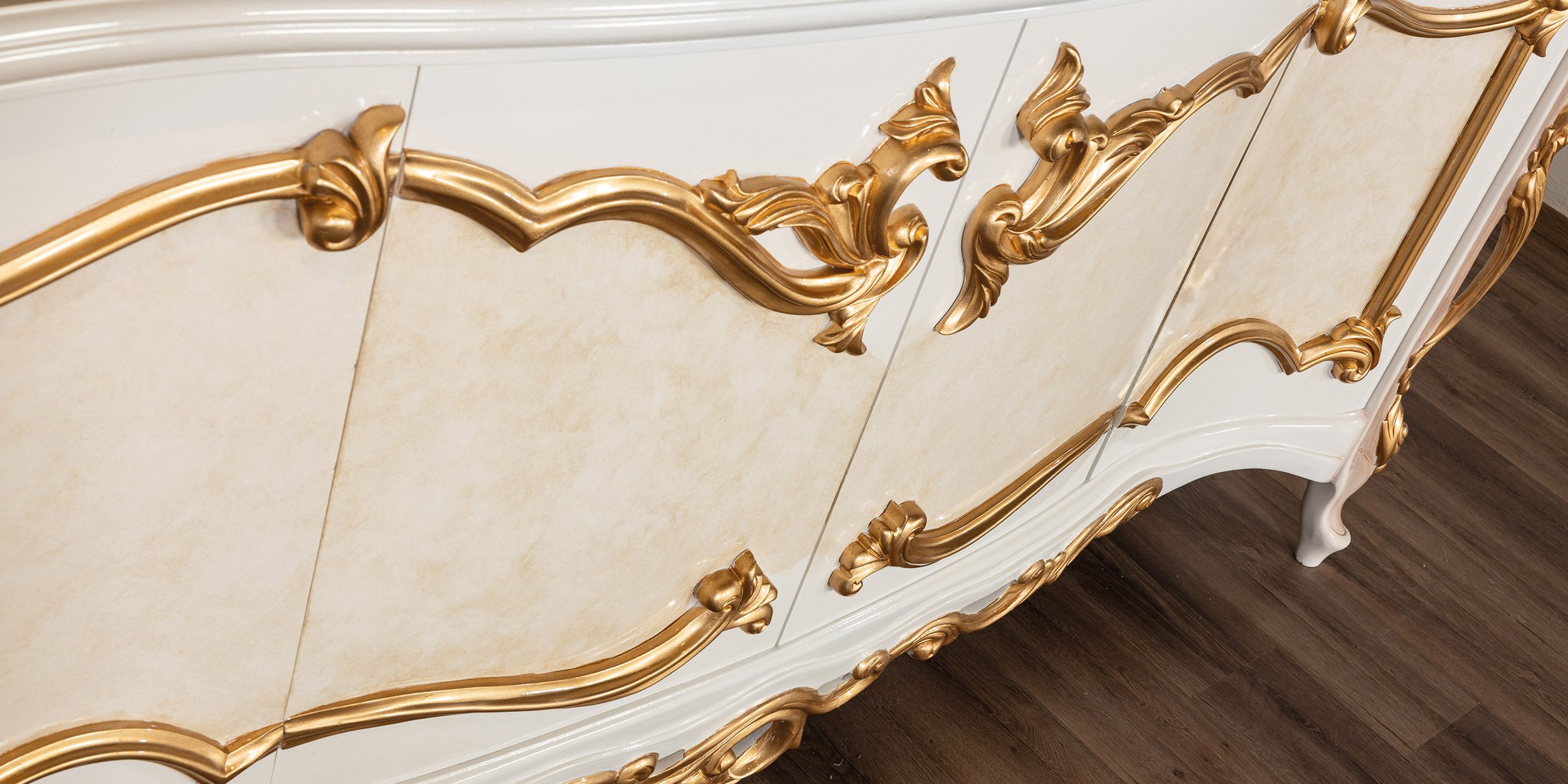 Leyla Yemek Odası Takımı