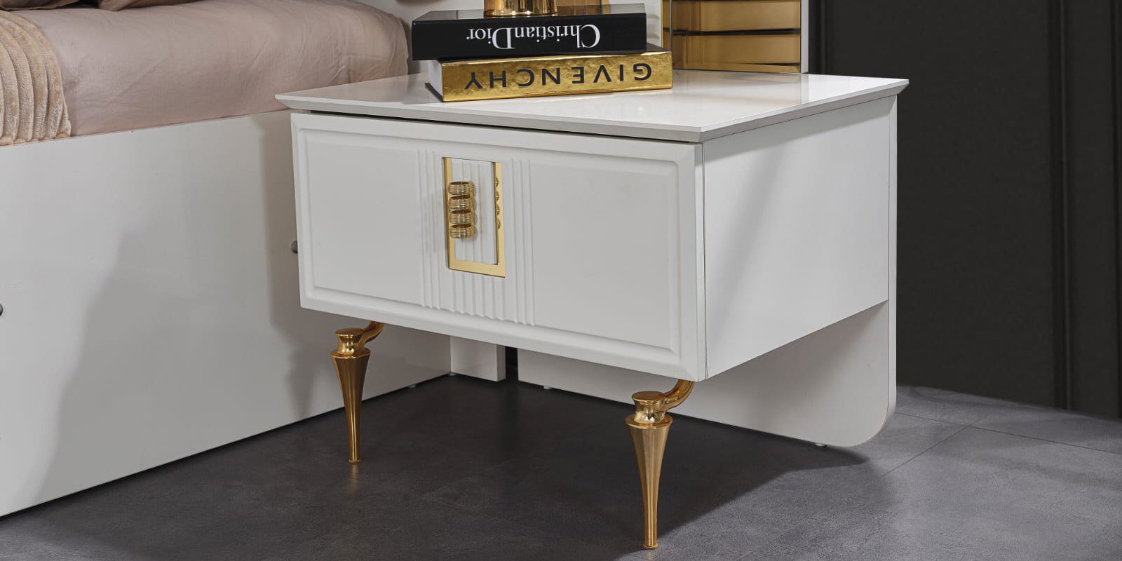 Majeste Yatak Odası Takımı Gold Aytaşı