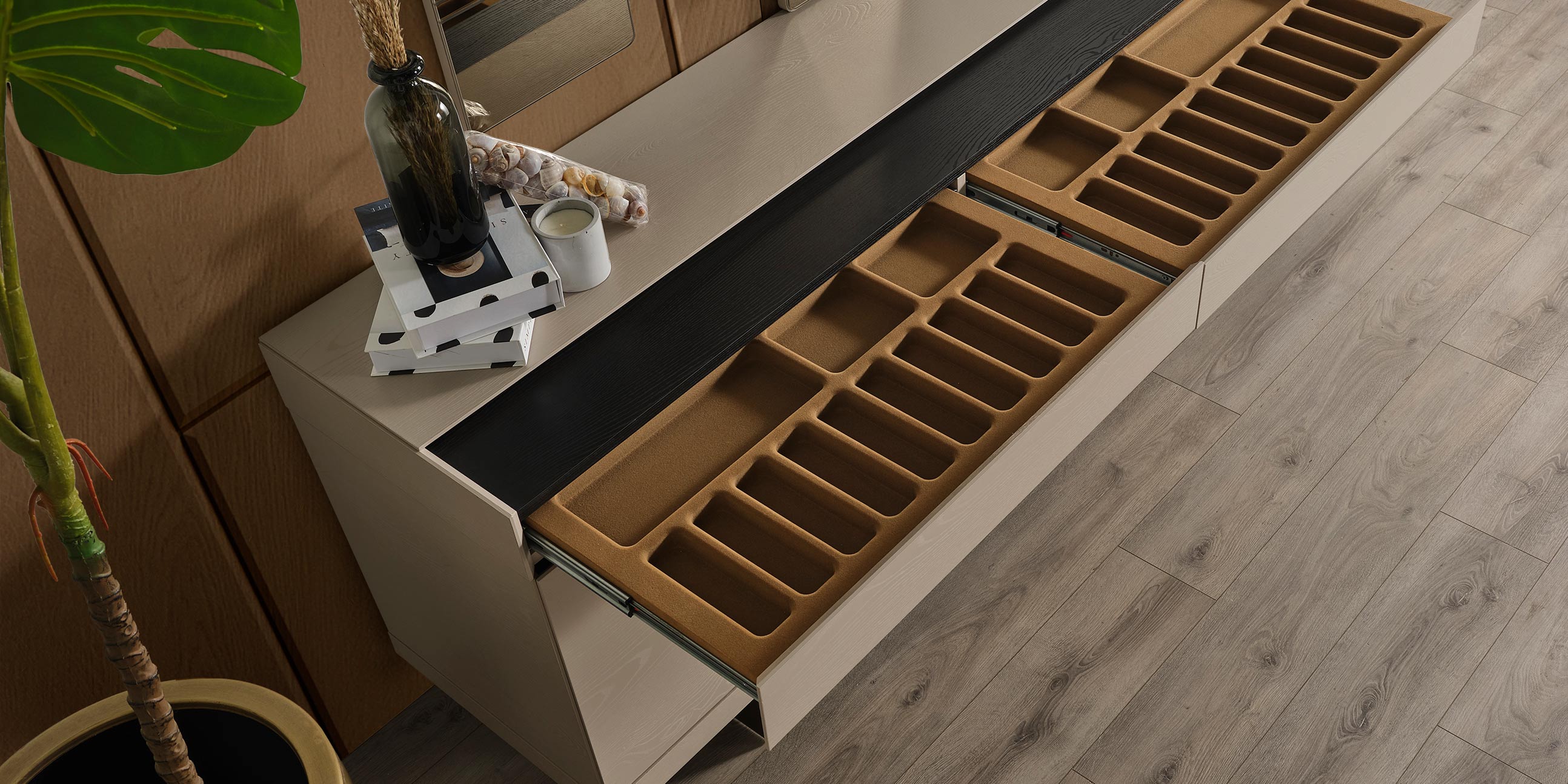 Frida Yemek Odası Takımı