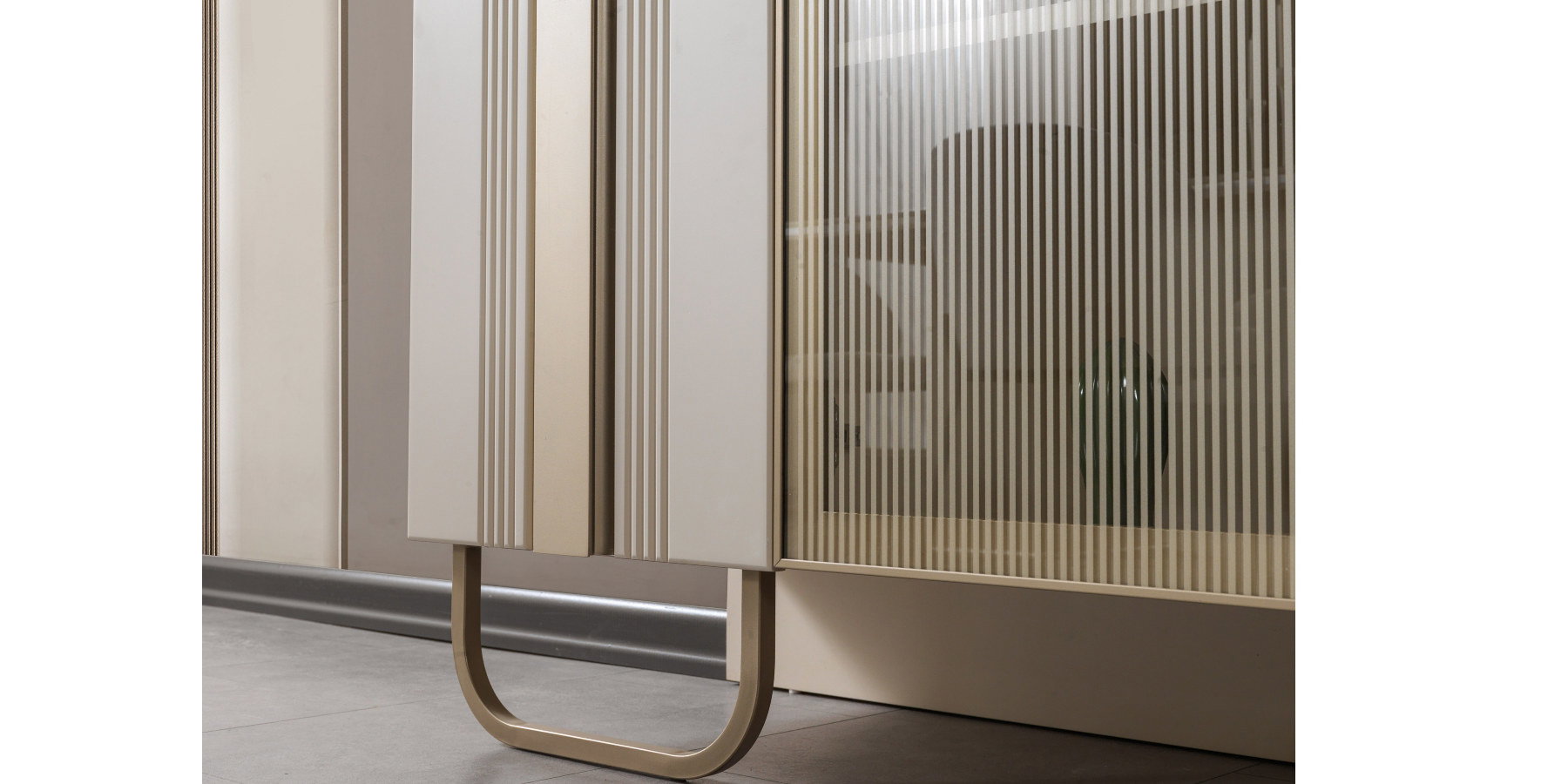 Lara Yemek Odası Takımı