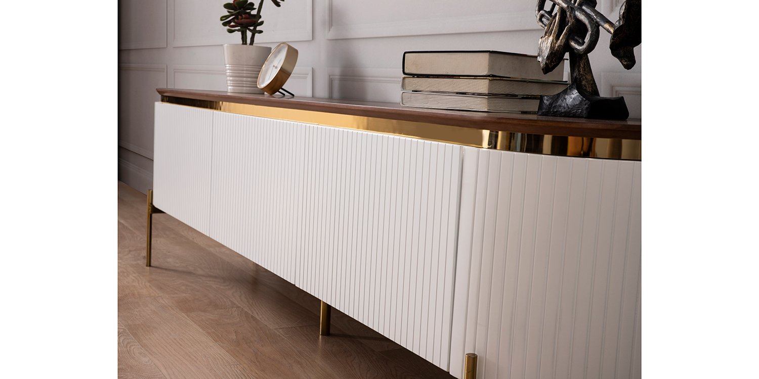 Tesla Tv Ünitesi Metal