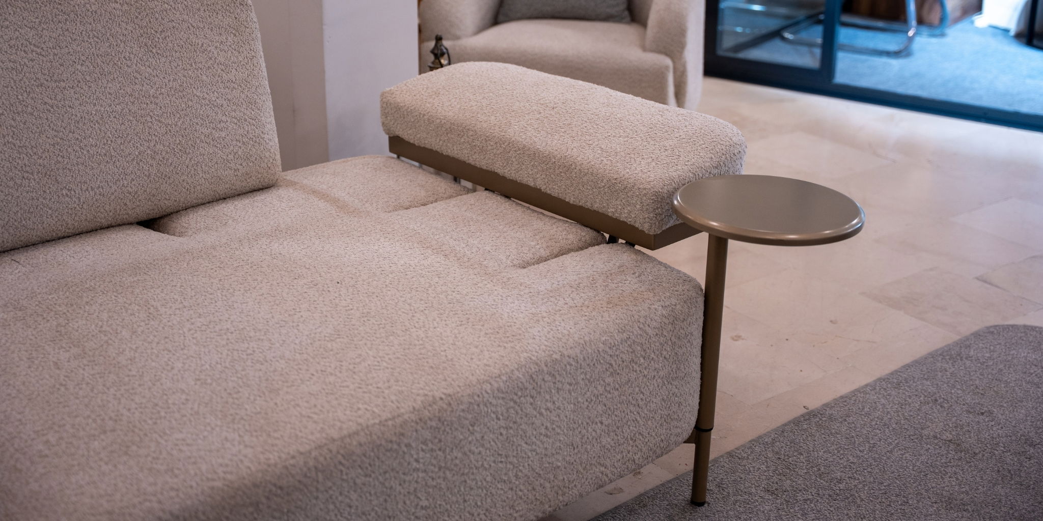 Duru Koltuk Takımı Teşhirden