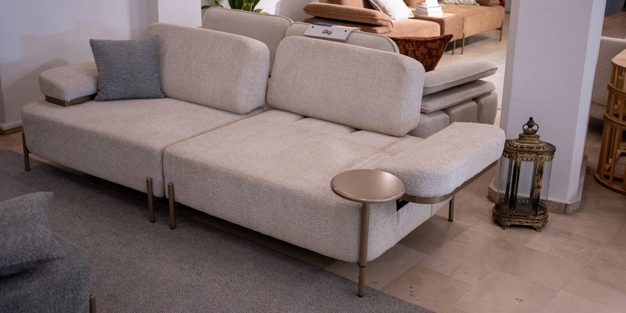 Duru Koltuk Takımı Teşhirden