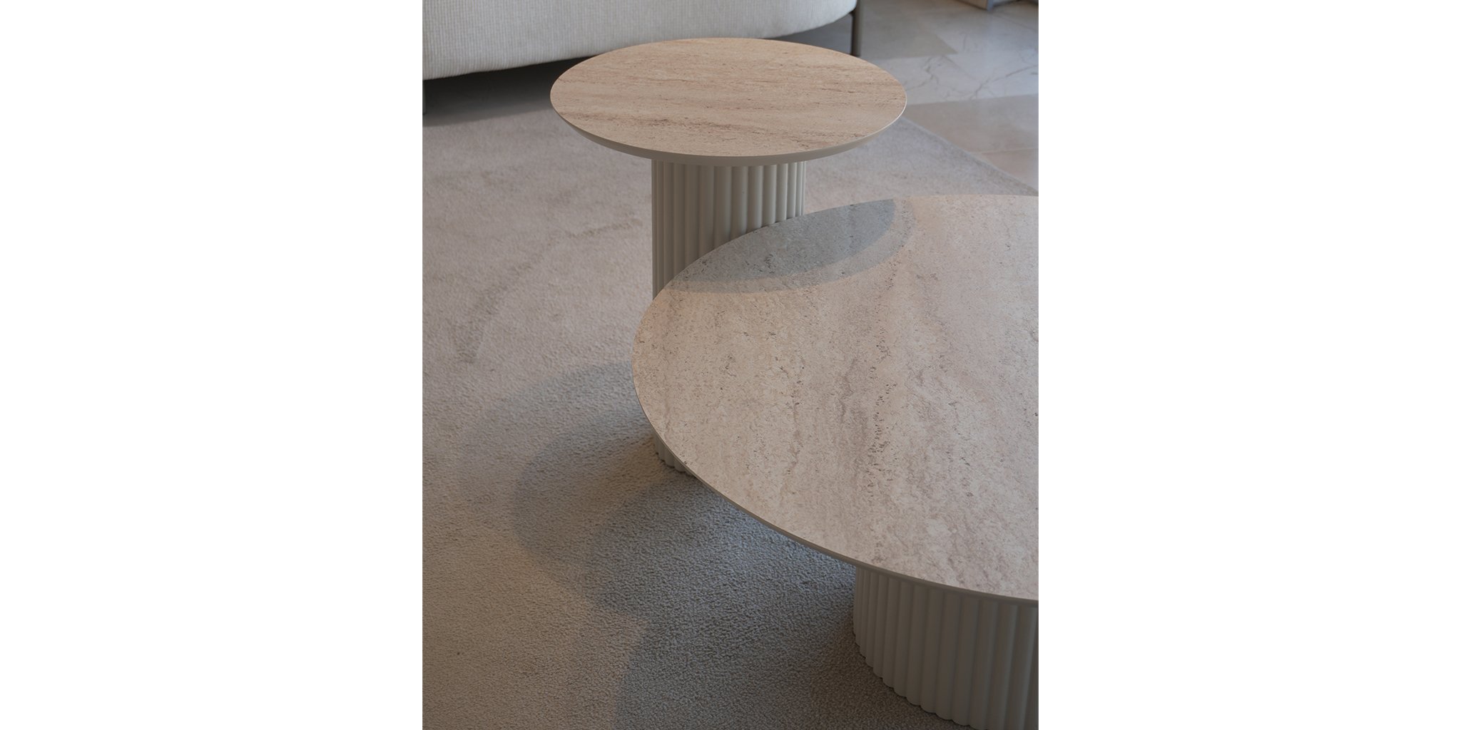 Traverten Yuvarlak Sehpa Seti