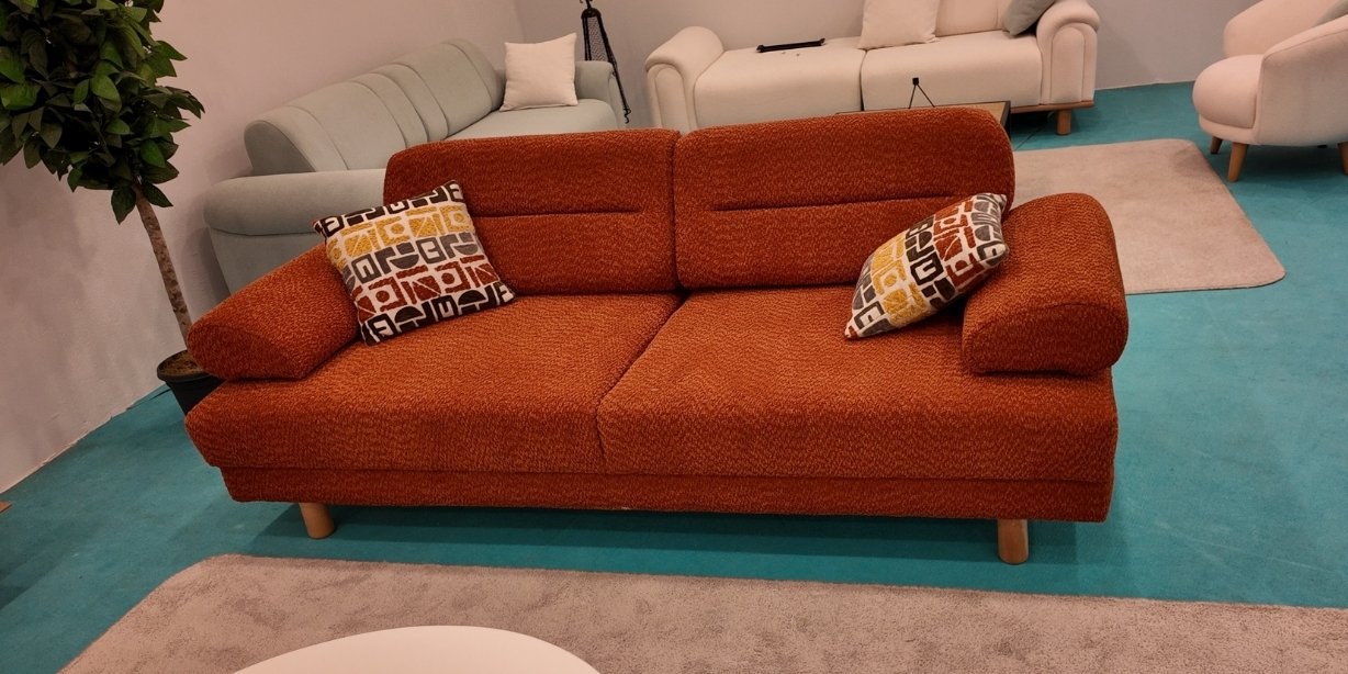 Sahra Koltuk Takımı Teşhirden