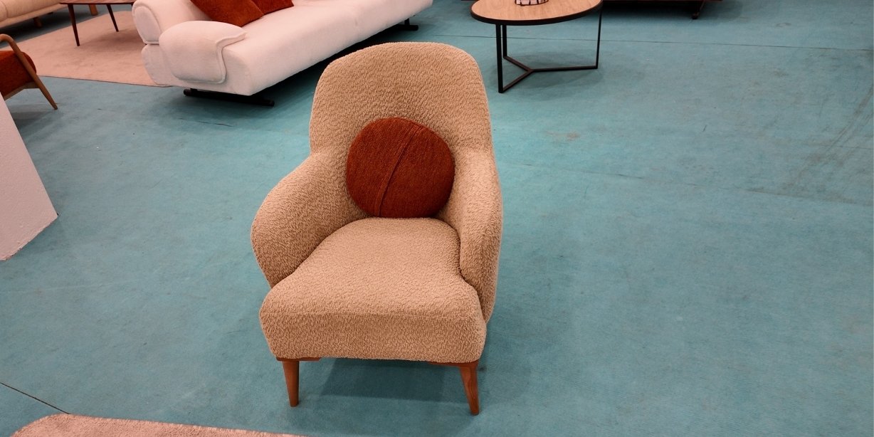 Sahra Koltuk Takımı Teşhirden