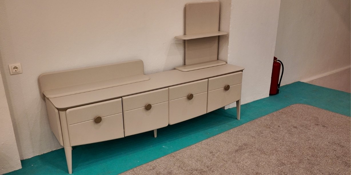 Vegas Tv Ünitesi Teşhirden